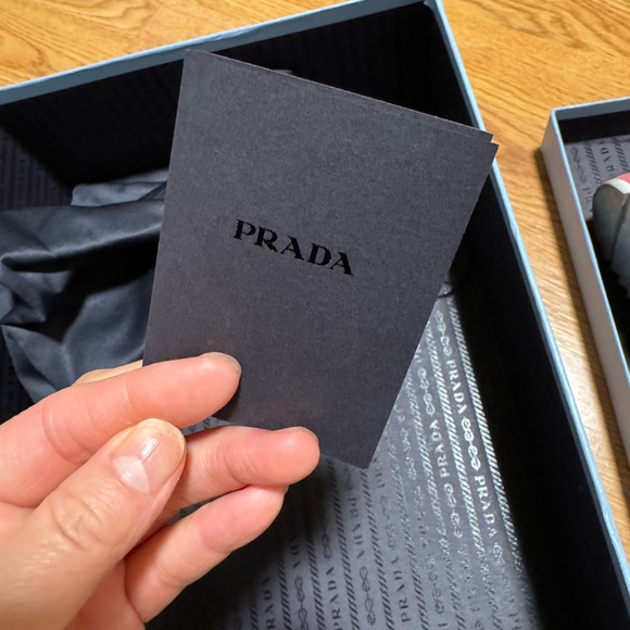 PRADA shoes - Picture 12 of 13